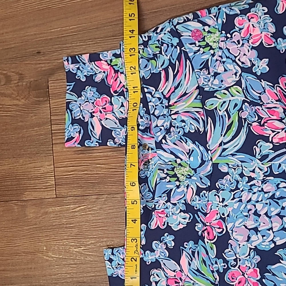 Lilly Pulitzer Blue and Pink Luxletic Leggings used good condition zise 4 - Picture 3 of 12